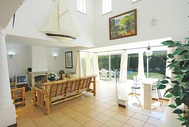 Villa Charming Gale Gwenda 3 Bedrooms Close To Perfect For Families *